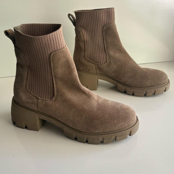 New Steve Madden Hayle Chelsea Boot Size 9M - Picture 3 of 8